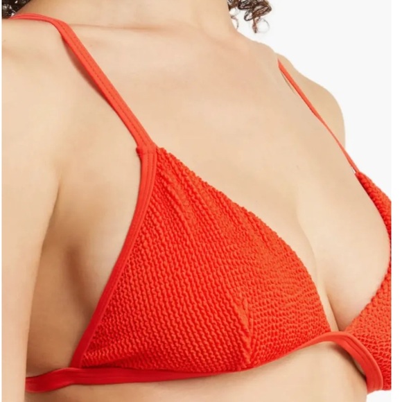 Good American Always Fits Bikini Top in Red - Picture 3 of 6